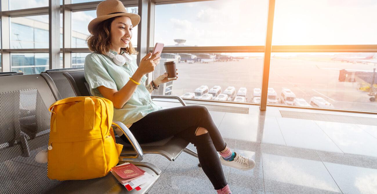 http://woman%20waiting%20in%20airport%20terminal